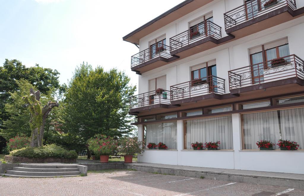 Albergo Ristorante Cima I Pra' Ponte nell'Alpi Exterior photo